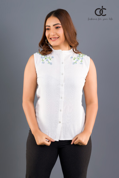 SLEEVELESS EMBROIDER TOP WHITE - DCW 305 SLEEVELESS EMBROIDER TOP WHITE - DCW 305