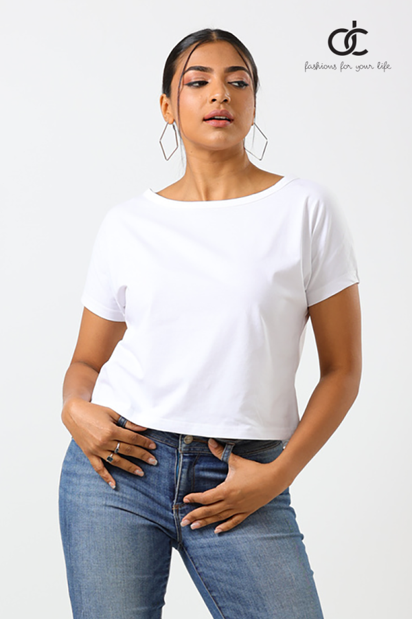 MAGI SLEEVE WHITE CROP TOP - DCW 337